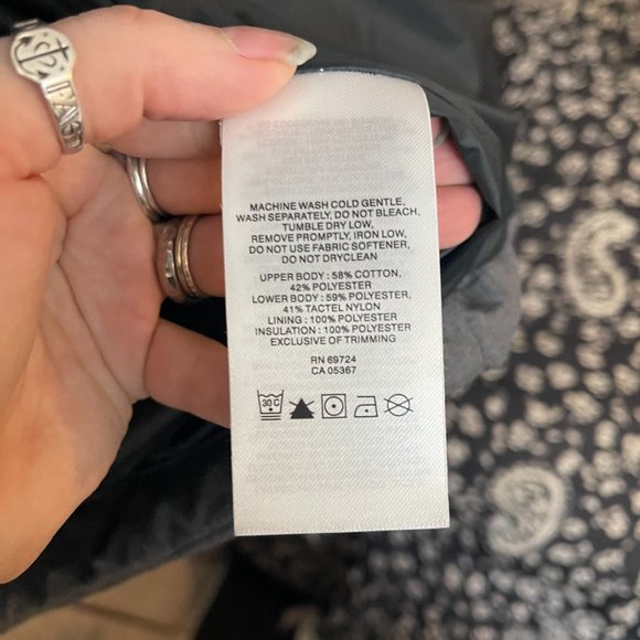 **SOLD** NWOT Columbia Ridgestone Puffer Vest in Gray and Blue w Flannel medium - Picture 7 of 8